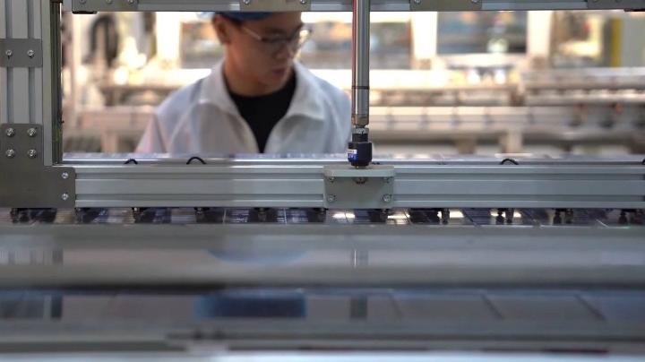 安徽肥东太阳能光伏组件产销旺，助力绿色发展