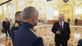 俄罗斯总统普京：应该把假新闻抛到一边