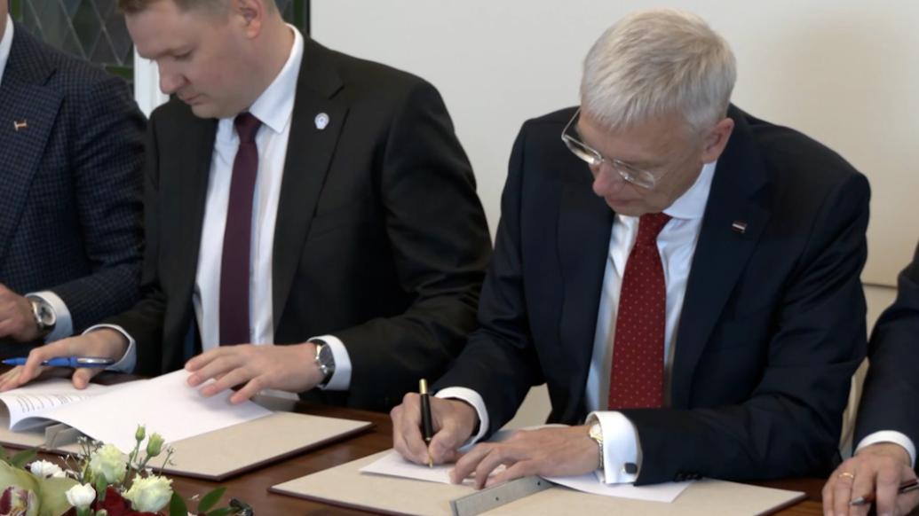 拉脱维亚新一届政府成立，现任总理连任