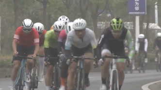上海崇明丨阔别三年再开赛，98名自行车爱好者环岛开骑