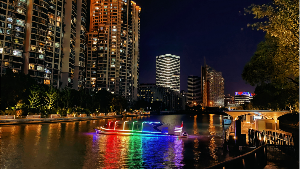 苏河游船“启”航：游客可赏美景、观水鸟