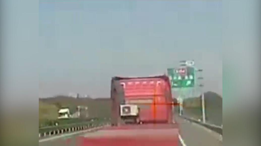 高速公路惡意別車，交警：必須處罰