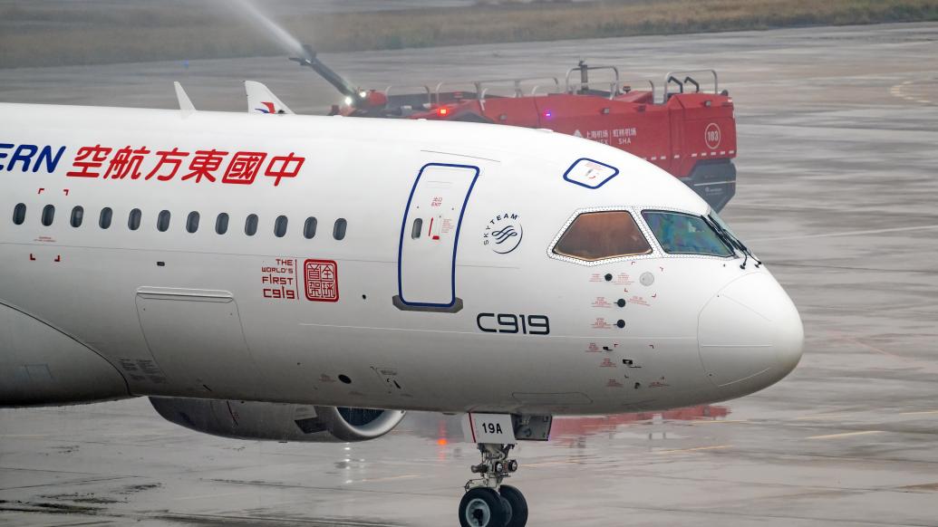 C919开启百小时验证飞行，确保乘坐安全舒适