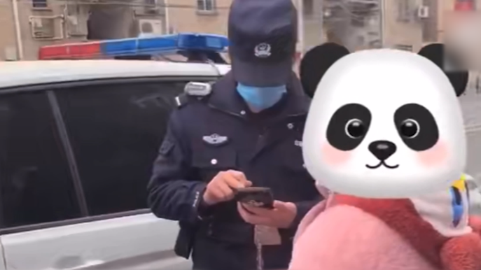 女子遇詐騙,民警上門講解詐騙手段和套路
