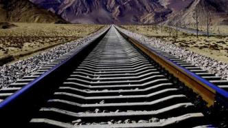 中国专家组抵达尼泊尔，中尼跨境铁路可行性研究迈出新步伐