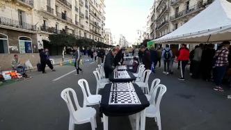 阿尔及利亚首都举办无车日活动，传递绿色出行概念