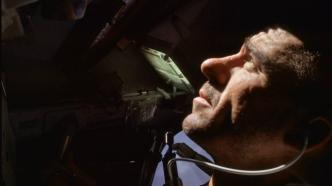 美国阿波罗7号任务最后一位宇航员去世，享年90岁