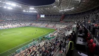 中国建造，阿尔及利亚首座世界杯级别体育场投入使用