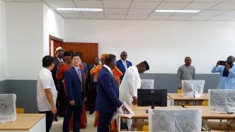 中国援建塞拉利昂外交培训学院项目移交塞方