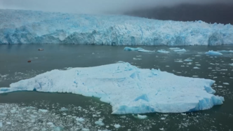 研究发现，本世纪末全球最多有83%冰川消失