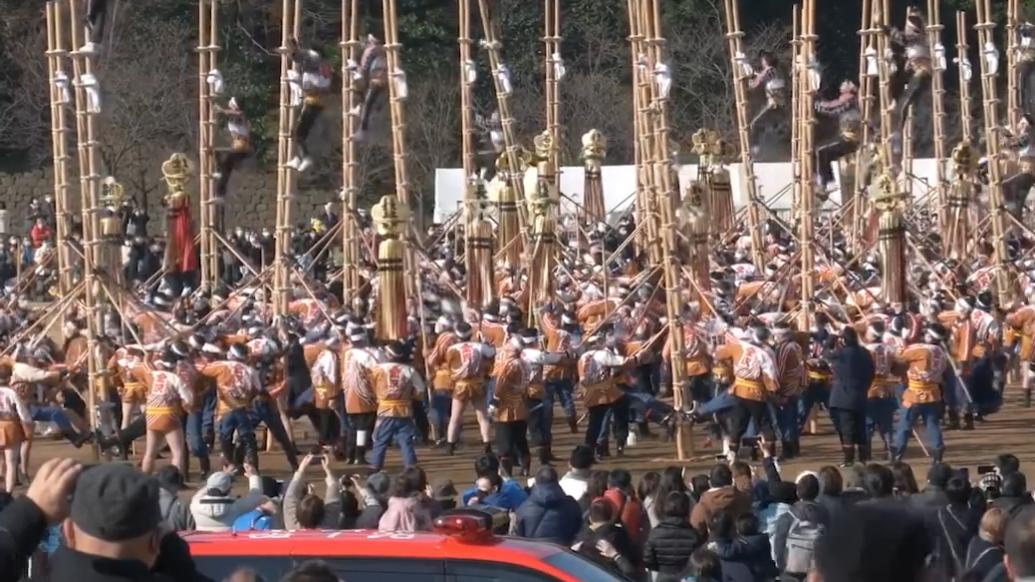 日本举行新年消防演习，1300余人参加