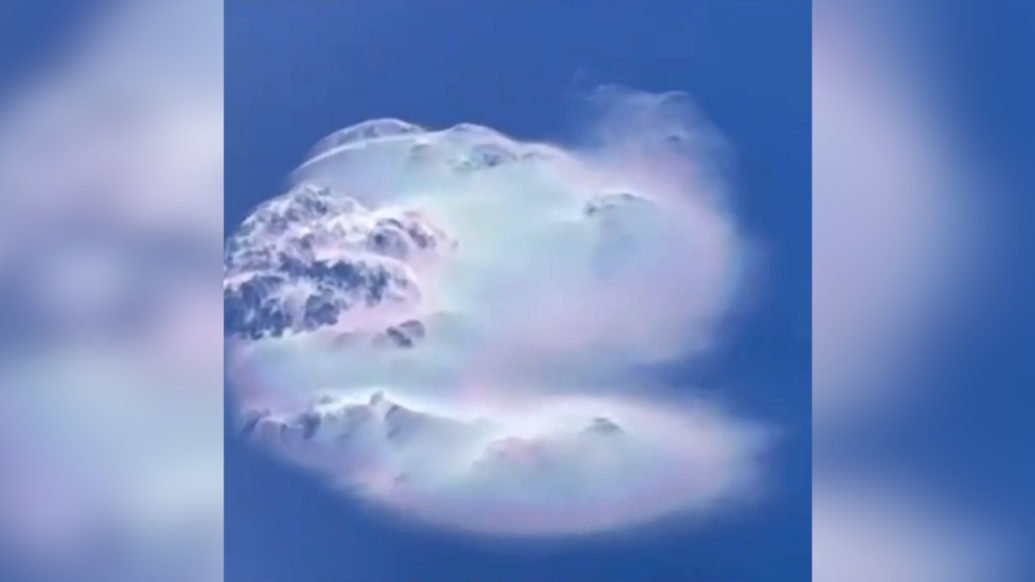 見者好運！玉龍雪山現(xiàn)七彩祥云