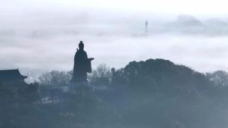 江蘇溧陽：“醉”美天目湖晨霧