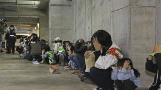 設想遭導彈襲擊情況，日本沖繩那霸市舉行居民疏散訓練