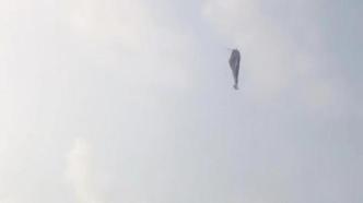 四川乐山一景区热气球坠落：有人受伤，应急部门介入