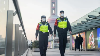 上海浦东警方应对新春大客流，提前部署，全力维护景点秩序