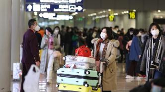 兔飞猛进｜多地机场春节客流回升：上海两机场增超七成，首都机场增超两倍