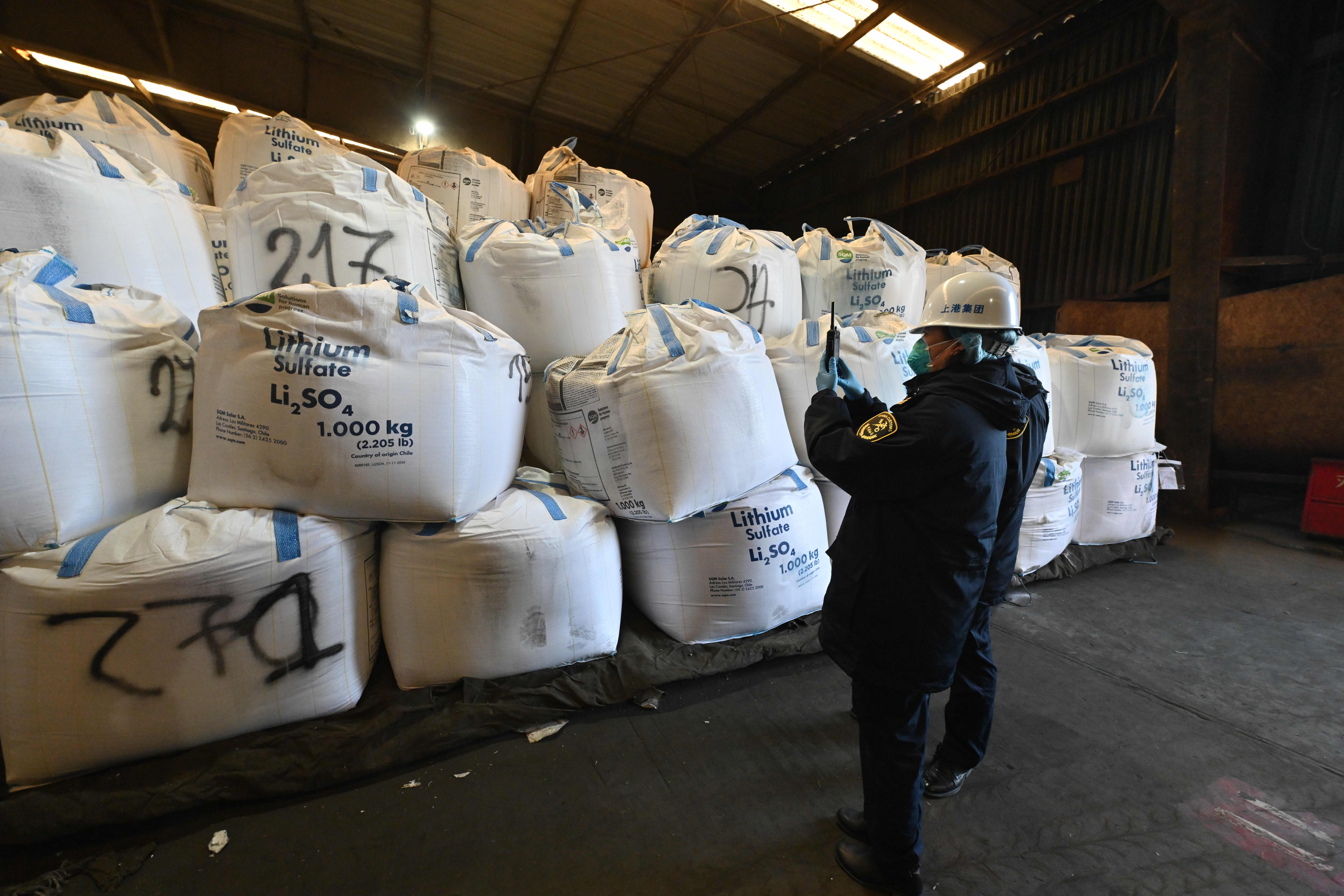 去年上海锂电池原料碳酸锂进口量8.4万吨，同比增长近九成