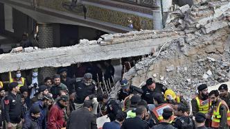 巴基斯坦白沙瓦清真寺爆炸事件已造成90人死亡