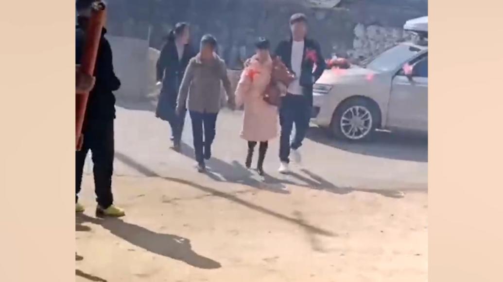 初四相親初八訂婚當事人：家里催相親，一見鐘情