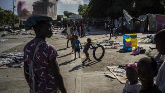 加拿大：应海地政府请求，在该国部署一海上巡逻机打击黑帮活动