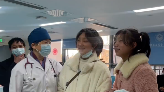 沖上熱搜！連體女嬰手術分離14年后長成健康少女