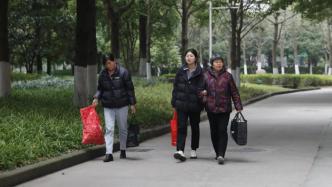 这事儿丨后疫情时代，备受期待的“大学校园开放”