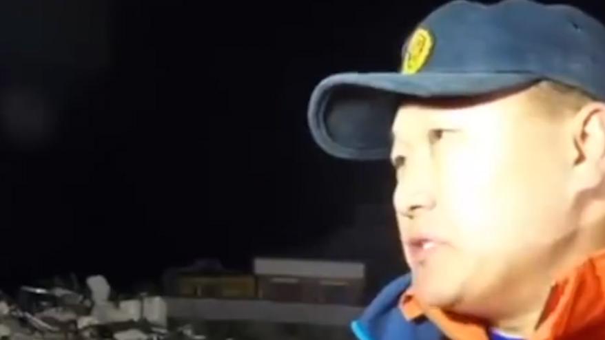 中方搜救人員回憶救援細(xì)節(jié)忍不住哽咽