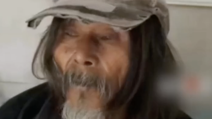 老人被确认车祸死亡11年后死而复生！家属：被火化的是谁？