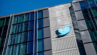 多个头部广告商暂停投放，推特去年12月营收净利大降40%