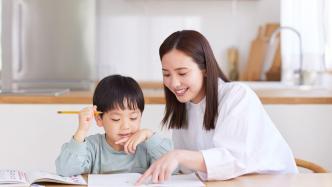 懂点心理学｜各种育儿方式都不好使？破解的关键是这招