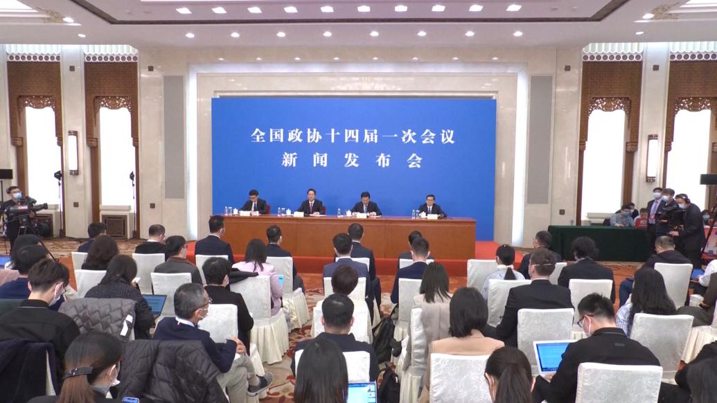 郭卫民回应所谓“中国制造了‘一带一路’的‘债务陷阱’”言论：无中生有