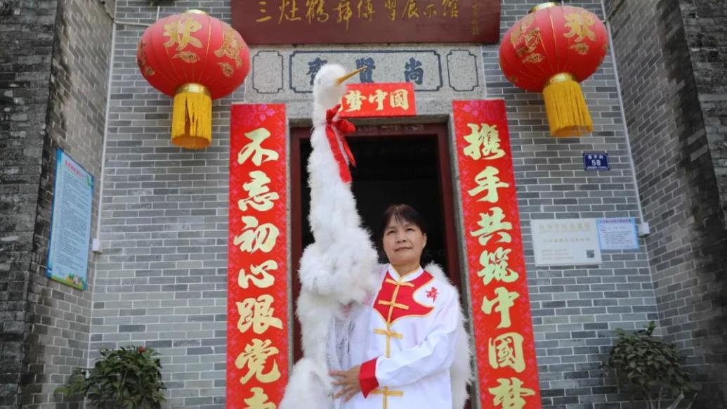 珠海三灶鹤舞首位女性非遗传承人：打破传统，“女鹤”亮翅