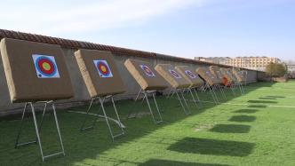 内蒙古一高校开设射箭课程