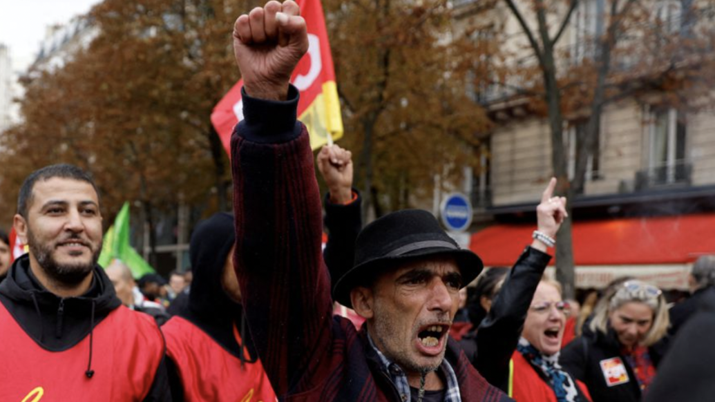 法国政府强推延迟退休，议员高唱马赛曲抗议