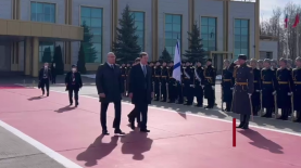 俄罗斯副总理前往机场迎接习近平主席到访