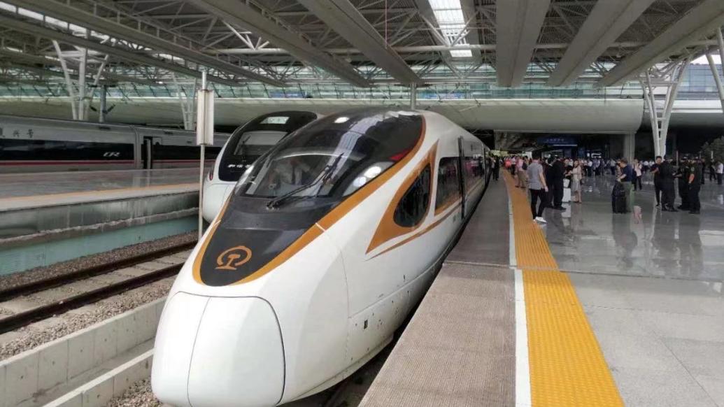 上海香港间往返高铁4月1日起恢复开行