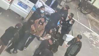 淮北职业技术学院学生厕所分娩后被送医