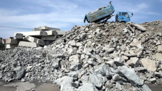 西安：市民发现建筑垃圾领域公职人员违纪违法可举报