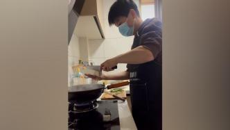 95后设计师在上海周末兼职上门做饭月入千元：更多的是爱好