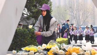 徒步12.13公里，中外人士寻访南京大屠杀死难同胞丛葬地