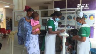 加纳批准使用牛津大学新型疟疾疫苗以降低儿童死亡率