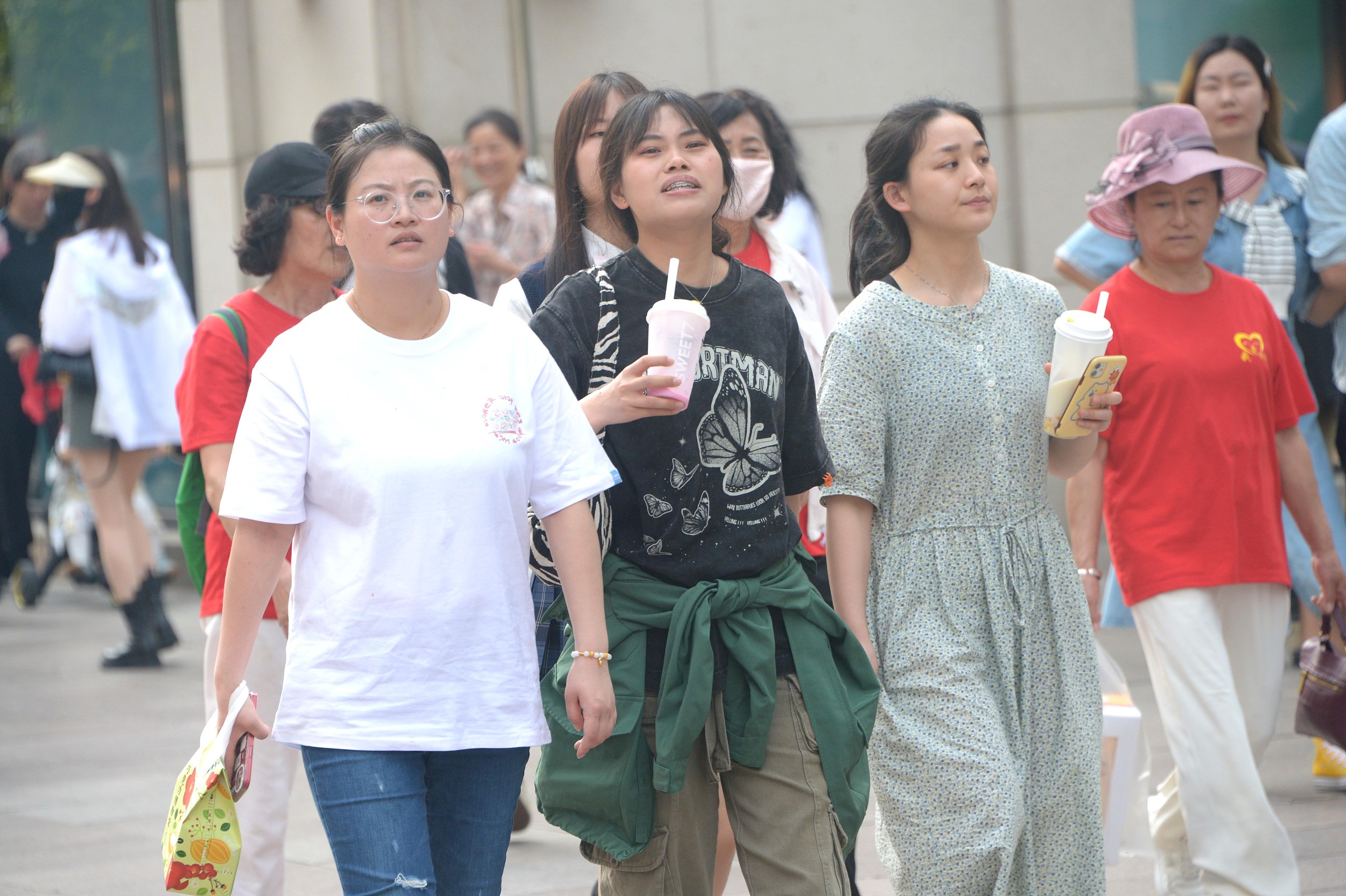 北方有大风沙尘南方新一轮降雨来袭 多地体感由夏返春