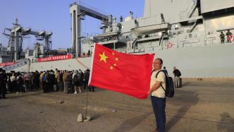 中国海军两艘军舰紧急撤离我在苏丹人员