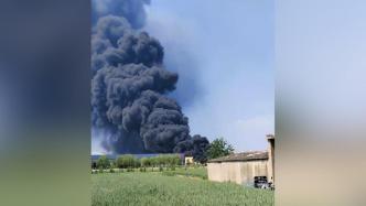 厂房火灾现场燃起滚滚黑烟，萧县通报：无人员伤亡