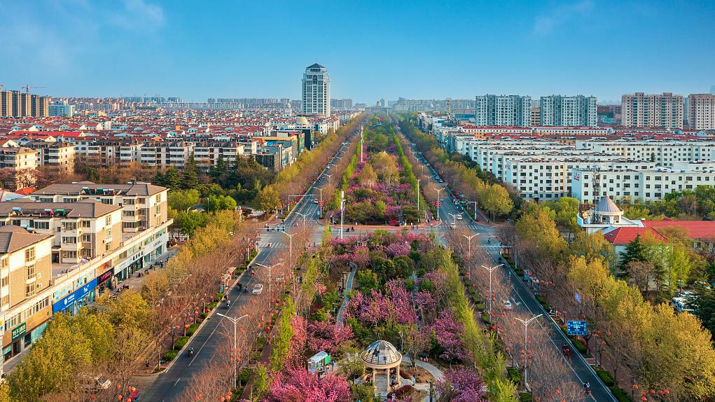 10万元买8套房的河南鹤壁:老工业基地之困,资源型城市如何转型重生