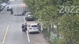 上海一男子“开门杀”致超速者死亡，被判10个月