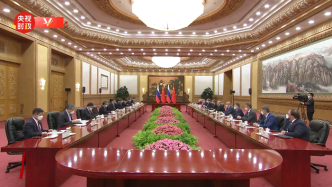 视频丨习近平会见俄罗斯总理：把中俄各领域合作推向更高水平