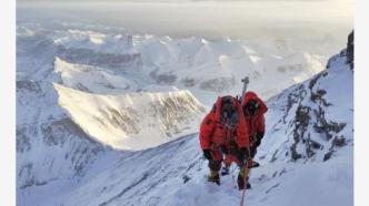 攀登珠峰遇难者队友：勇气、意志力只是宣传误区，要学会放弃