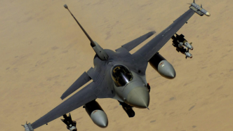 兵韬志略｜美宣布向乌提供F-16，俄乌冲突或再次升级